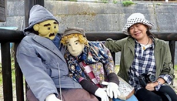 А куклы как люди. В японской деревне Нагоро