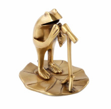 Статуэтка "Лягушка с микрофоном"