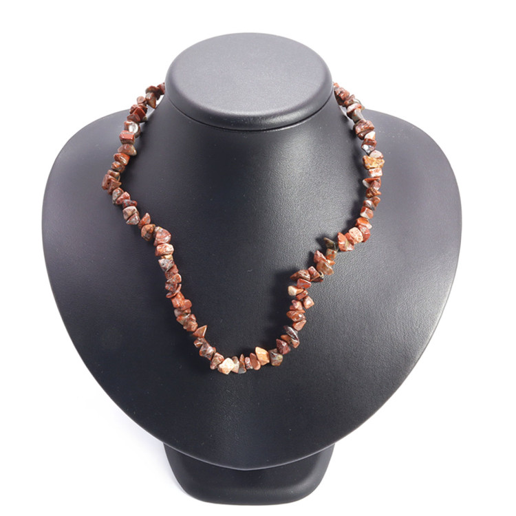 Бусы каменные  Яшма - камень защитник от злых духов и негативного воздействи 47см 25g