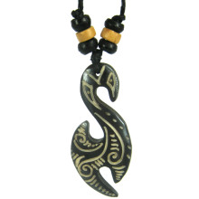 350-04 Амулет 45х22мм, кость