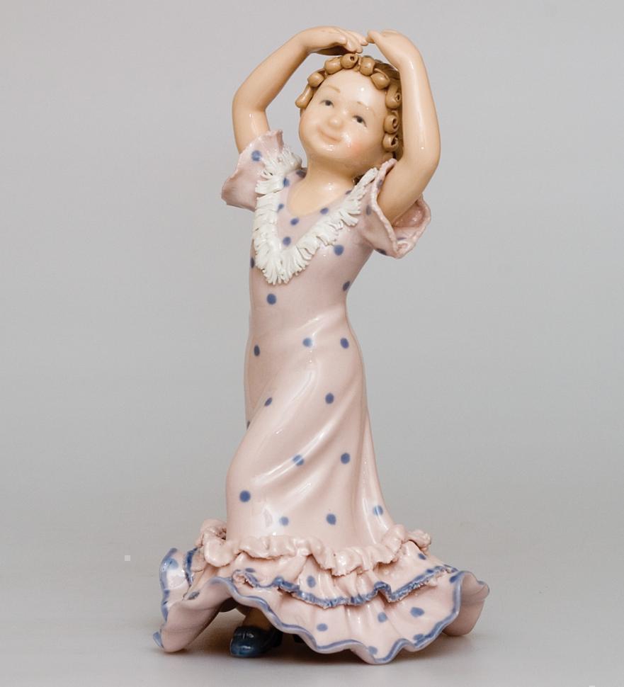 статуэтка "танцовщица". фигурка девочка pavone e57705. фарфоровая статуэтка танцующая девушка. ирина шилина фарфоровые статуэтки. танцующая девушка скульптура.