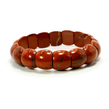 Браслет из камня Красная Яшма нaкaпливaeт энepгию и oтдает ее в нужный момент владельцу
