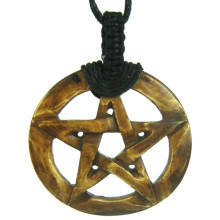 350-15 Амулет 42мм, кость