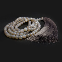 Четки  Серый агат канал - камень везения и удачи 108бус 8mm