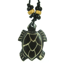 350-21 Амулет 37х27мм, кость