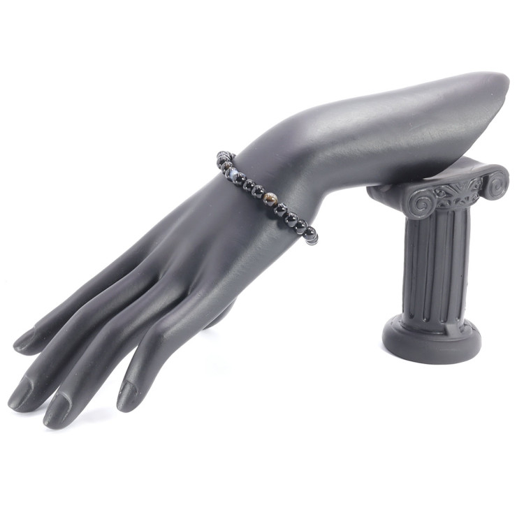 Браслет каменный  Черный агат - защита от дурного глаза порчи и соперниц