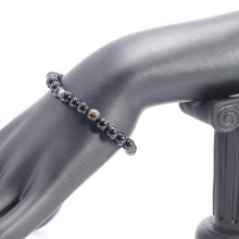 Браслет каменный  Черный агат - защита от дурного глаза порчи и соперниц