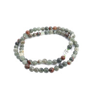 Бусы из камня Яшма кровавая серая дарует защиту от порчи и убирает блоки с денежного канала