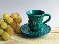 Керамическая чашка с блюдцем (зеленый цвет)