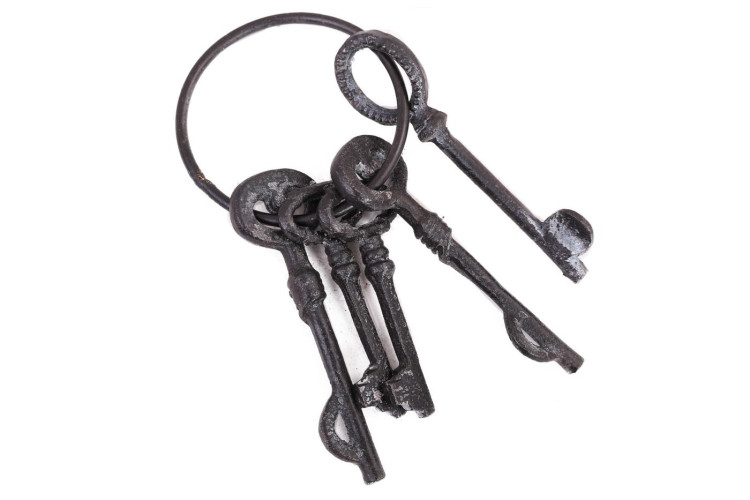 Сувенир "Связка 5 Ключей"(железо)