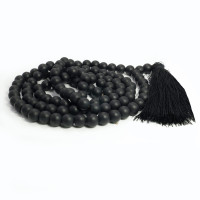 Четки  из камня Шунгит способен привлекать к носителю финансовые потоки 100бус 8mm