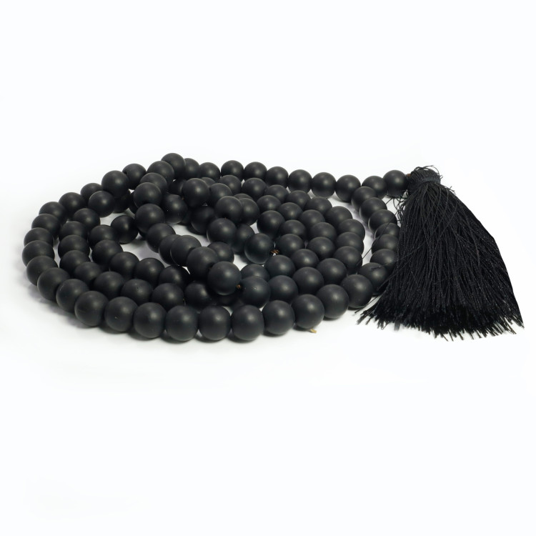 Четки  из камня Шунгит способен привлекать к носителю финансовые потоки 100бус 8mm