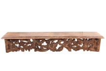 Полочка настенная резная (дерево) Пи5055 ()