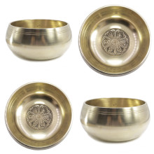 Чаша поющая Gold с барельефом 7металлов 601г-800г Для восстановления ауры Чаша поющая Gold с барельефом 7металлов 601г-800г Для восстановления ауры