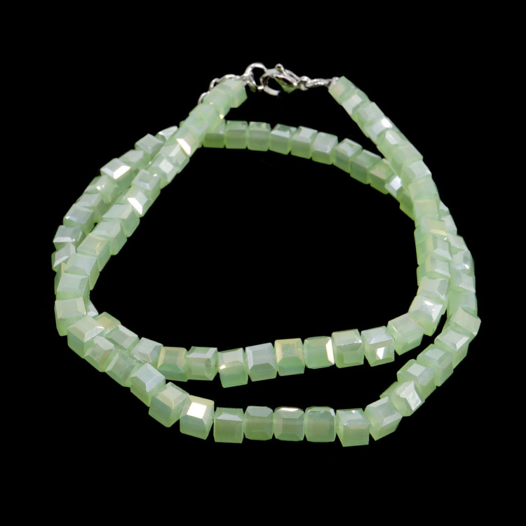 Бусы чокер Кубик хрусталь Нефритовый перламутр 4мм-38см алмазная огранка