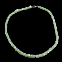 Бусы чокер Кубик хрусталь Нефритовый перламутр 4мм-38см алмазная огранка