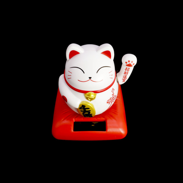 Манеки Неко  оберег на процветание Манящий кот белый 9см