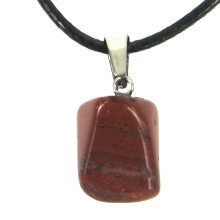 AK02 Талисман из камня на Защиту (Яшма), со шнурком