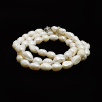 Бусы натуральный жемчуг  Рис - камень королев, дарующий любовь и счастье