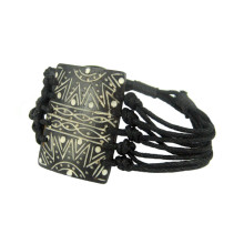 355-02 Браслет 40x30мм, кость, текстиль