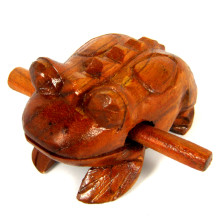 Поющая жаба фигурка, дерево 13х7см Поющая жаба фигурка, дерево 13х7см