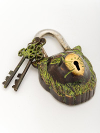 Замок навесной "Лев"