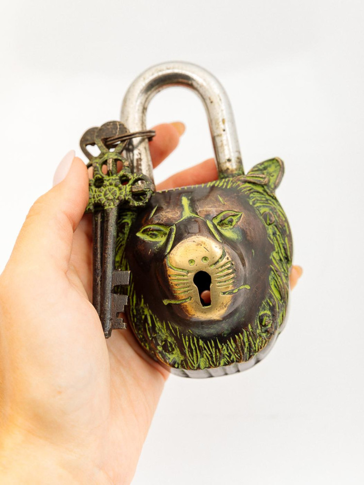 Замок навесной "Лев"