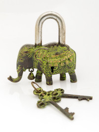 Замок навесной "Слон"