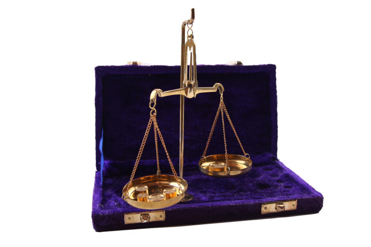 Сувенир "Весы" на 20 грамм