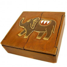 Шкатулка двустворчатая Слон 20х20х6,5см дерево Шкатулка двустворчатая Слон 20х20х6,5см дерево