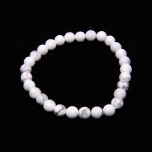 Браслет каменный Белый кохолонг содействует благополучию владельца