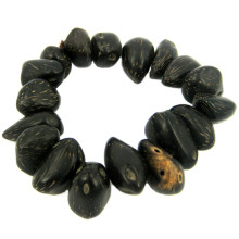 Браслет из семян Священного дерева