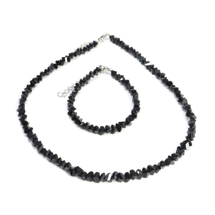 Набор бусы и браслет из Алмазной крошки черного цвета