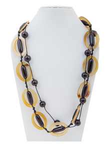 Украшение бусы из рога  Р-009