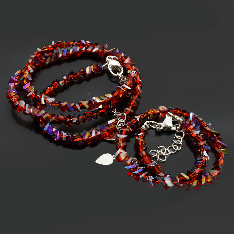 Набор бусы и браслет из Алмазной крошки Красного цвета