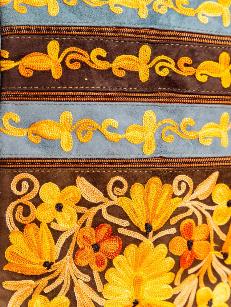 Сумка замшевая в ассортименте через плечо 1107/6