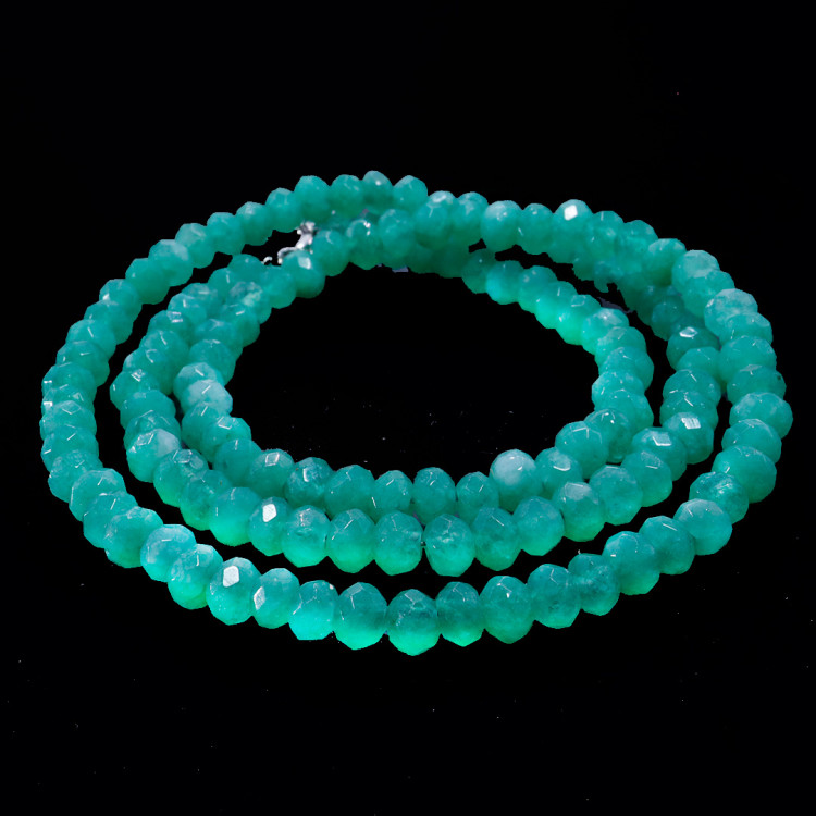 Бусы из граненного камня Хризопраз 4мм 45см