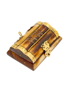 Шкатулка с инкрустацией (кость)  Шк122/1