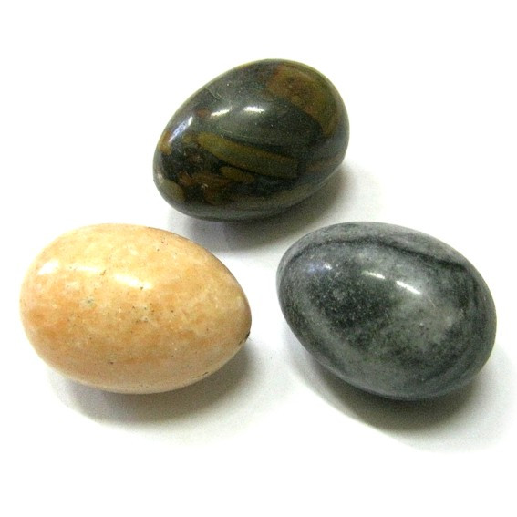 Массажер Яйцо 4,5-5см камень в ассорт.