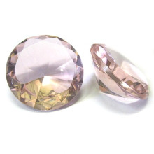 Диамант светло-розовый 4см Диамант светло-розовый 4см