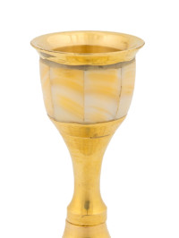 Подсвечник на 1 свечу с перлам.