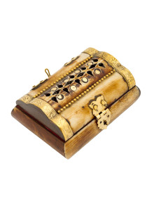 Шкатулка с инкрустацией (кость)