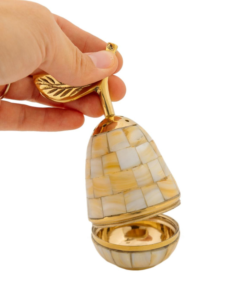 Шкатулка с перламутром "Груша" ()