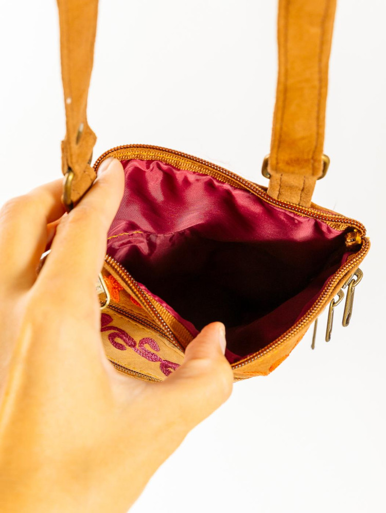 Сумка замшевая в ассортименте через плечо