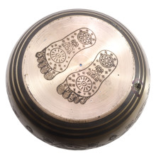 Чаша поющая FINE УЦЕНКА черно-золотой узор 601-800гр d-11см h-6,5см ХРУПКОЕ Чаша поющая FINE УЦЕНКА черно-золотой узор 601-800гр d-11см h-6,5см ХРУПКОЕ