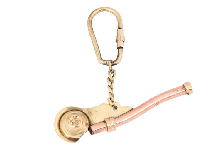 Брелок-свисток