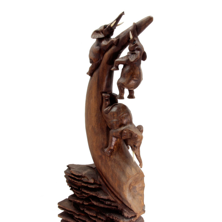 Скульптура Три слона