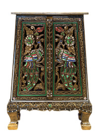 Комод "Павлины"