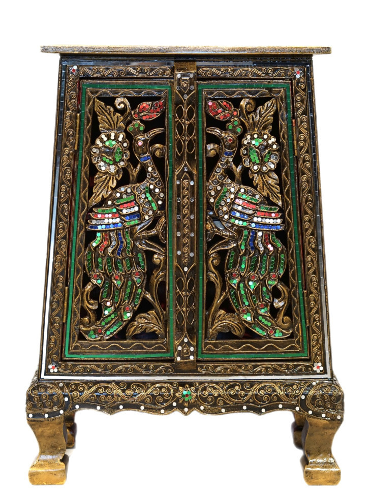Комод "Павлины"