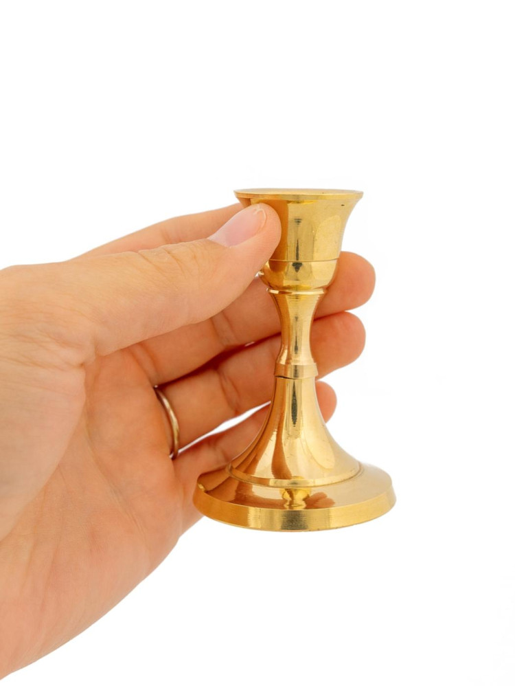 Подсвечник .